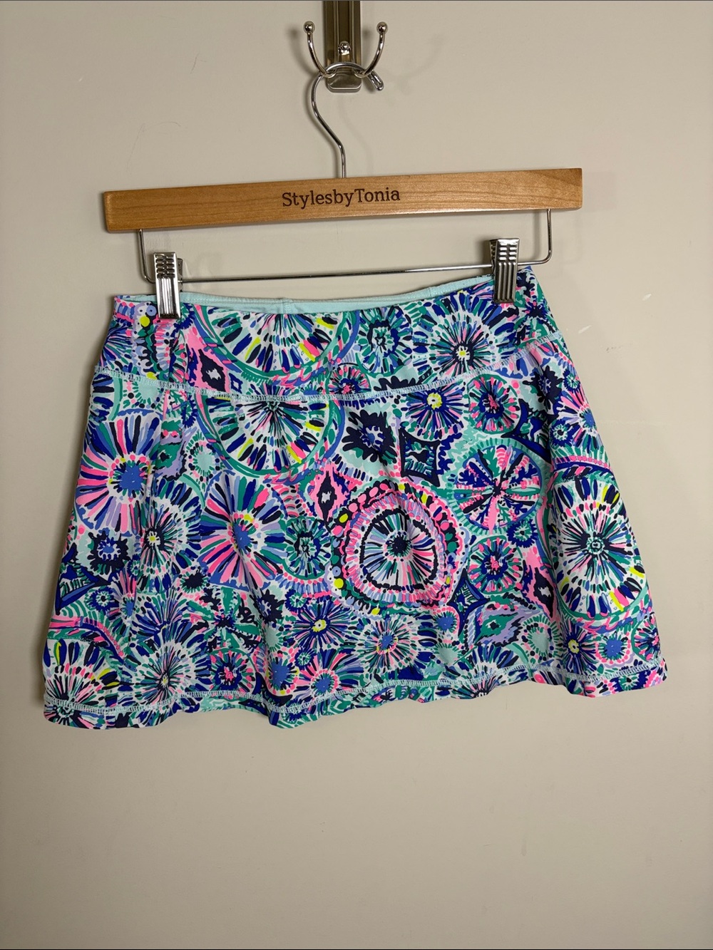Lilly Pulitzer Luxletic Skort Commotion in the Ocean Purple Green Pink Sz XS